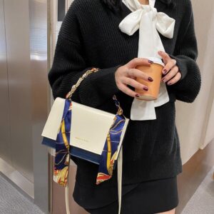 The new women's bag autumn/winter fashion chain one-shoulder
