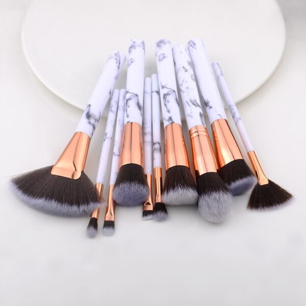 FLD5/15Pcs Makeup Brushes Set Cosmetic Powder Eye Shadow Foundation Blush Blending Beauty Make Up Kabuki Brush Tools Maquiagem